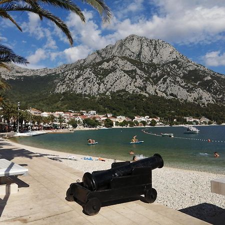 Lina Appartement Gradac  Buitenkant foto