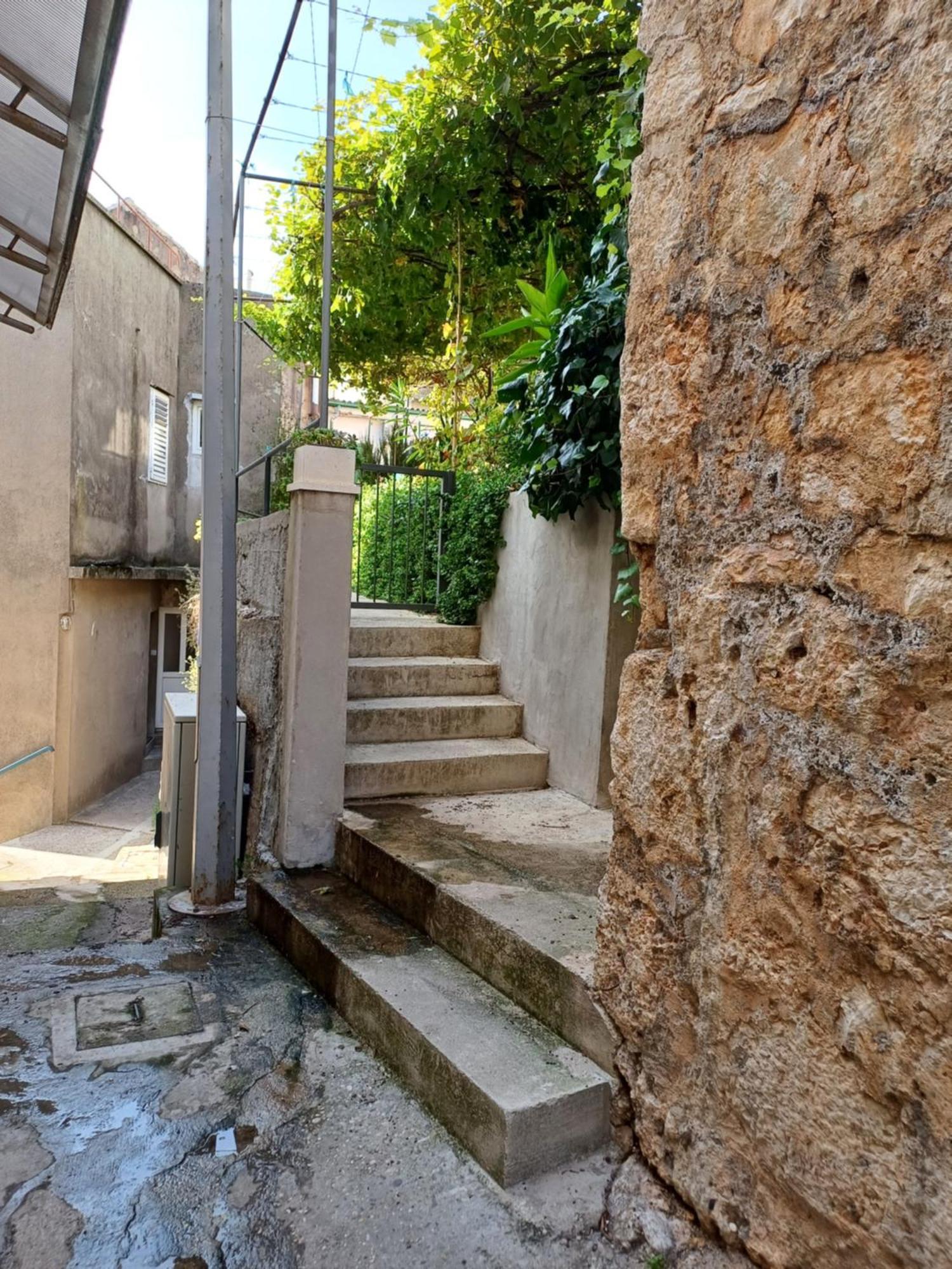 Lina Appartement Gradac  Buitenkant foto
