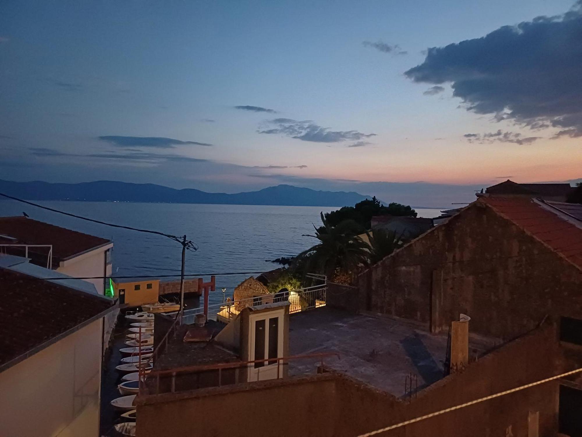 Lina Appartement Gradac  Buitenkant foto