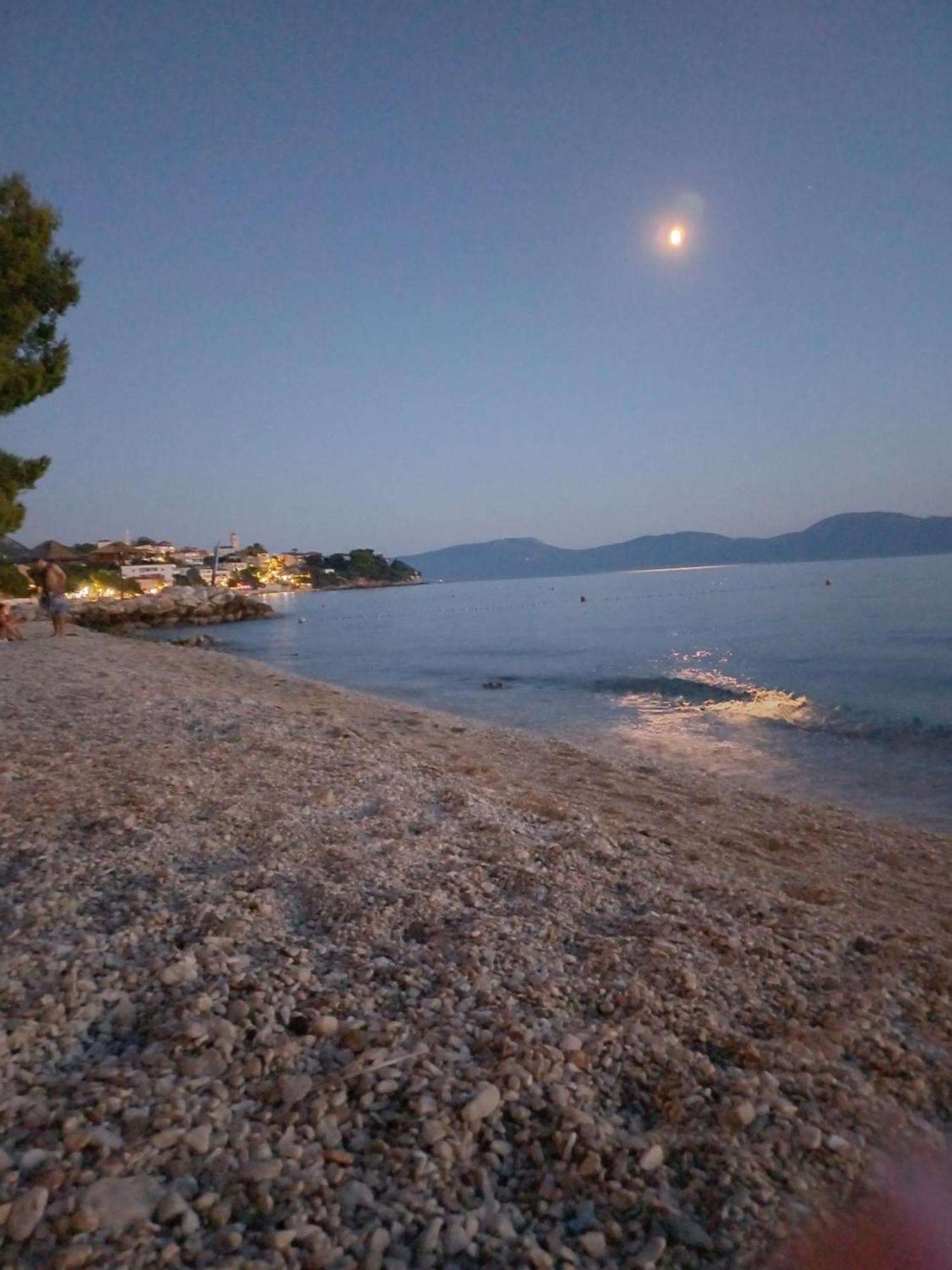 Lina Appartement Gradac  Buitenkant foto