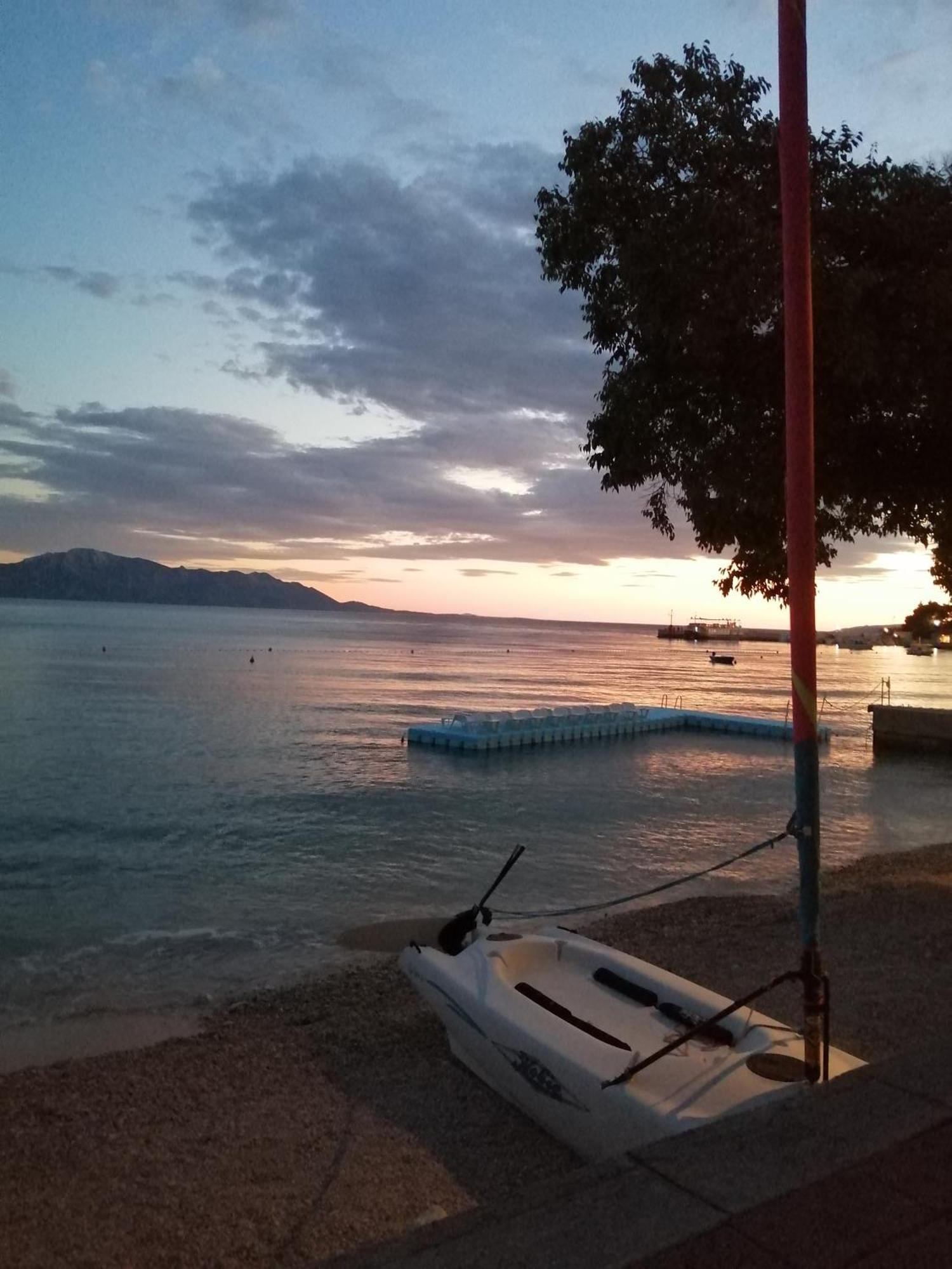 Lina Appartement Gradac  Buitenkant foto